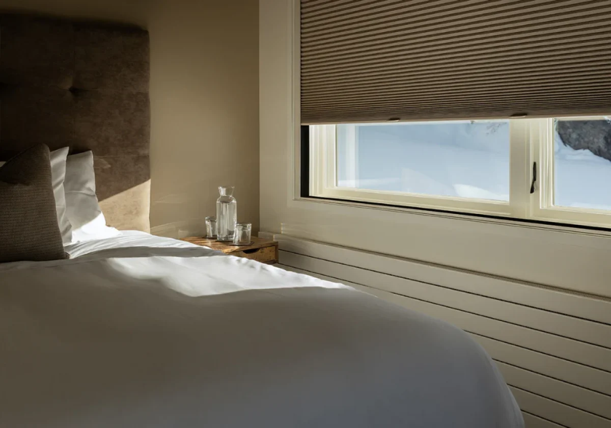 hunter douglas shades with lightlock 03